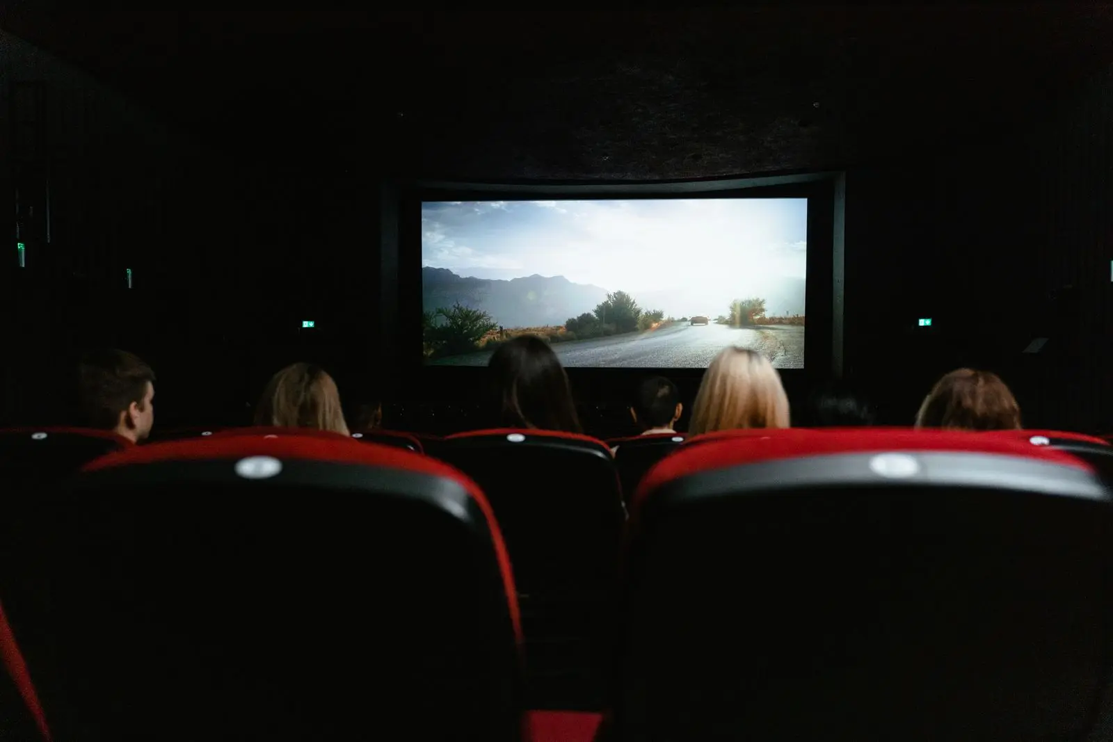 Film på tv-skärmen – filmer och serier utöver IPTV kanaler